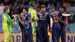 IND vs AUS: ടി20 പരമ്പര ആര്‍ക്ക് ? ചോപ്രയുടെ പ്രവചനം