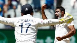 IND vs AUS: സ്മിത്തും ലാബുഷാനെയും രണ്ടുവട്ടം മുട്ടുമടക്കി, പുതിയ റെക്കോഡുമായി അശ്വിന്‍