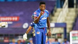 2020 കടന്നുപോകാനൊരുങ്ങുന്നു, യുഎഇ ഐപിഎല്ലില്‍ വിസ്മയിപ്പിച്ച ബൗളര്‍മാരിലൂടെ ഒരു മടക്കയാത്ര