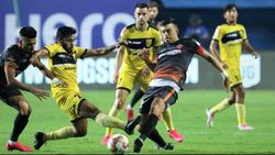 ISL 2020-21: മൂന്നു മിനിറ്റിനിടെ രണ്ടു ഗോള്‍, ഹൈദരാബാദിനെ വീഴ്ത്തി ഗോവ