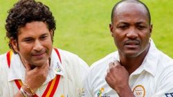 ടെസ്റ്റിലും ഏകദിനത്തിലും 10000 റണ്‍സ്, നേട്ടം ഏഴ് പേര്‍ക്ക് മാത്രം, രണ്ട് ഇന്ത്യക്കാര്‍