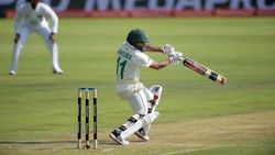 ഒന്നാം ടെസ്റ്റ്: എല്‍ഗറും ഡുപ്ലെസിയും മാര്‍ക്രമും തിളങ്ങി, ശ്രീലങ്കയ്‌ക്കെതിരേ തിരിച്ചടിച്ച് ദക്ഷിണാഫ്രിക്ക