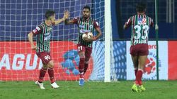 ISL 2020-21: രണ്ടു ഗോളുകളുടെ ലീഡ്, കളി കഴിഞ്ഞപ്പോള്‍ ബ്ലാസ്‌റ്റേഴ്‌സ് തോറ്റു! സ്‌കോര്‍ 3-2