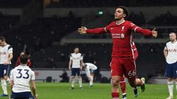 പ്രീമിയര്‍ ലീഗ്: ടോട്ടനത്തെ തളച്ച് ലിവര്‍പൂള്‍, കോപ്പാ ഇറ്റാലിയയില്‍ നാപ്പോളി സെമിയില്‍