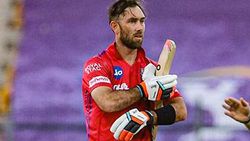 IPL 2021: മാക്‌സ്വെല്ലിനെ പഞ്ചാബിനു വേണ്ട, ഗെയ്ല്‍ തുടരും- ഫുള്‍ ലിസ്റ്ററിയാം