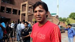 പാകിസ്താന്‍ ബൗളര്‍മാരുടെ പ്രായം പേപ്പറില്‍ 17,18, ശരിക്കും 27-28: മുഹമ്മദ് ആസിഫ്