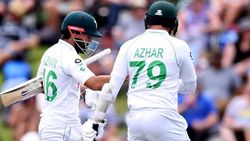 രണ്ടാം ടെസ്റ്റ്: ന്യൂസീലന്‍ഡിനെതിരേ പാകിസ്താന്‍ 297ന് പുറത്ത്, അസറിനും റിസ്വാനും അര്‍ധ സെഞ്ച്വറി