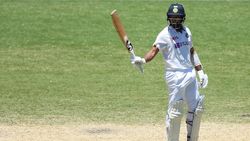 ടീമില്‍ പൂജാരയ്ക്ക് 'പഠിക്കുന്നത്' ഇദ്ദേഹം; ഇന്ത്യയുടെ ഫീല്‍ഡിങ് പരിശീലകന്‍ വെളിപ്പെടുത്തുന്നു