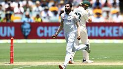 IND vs AUS: സിറാജിന് അഞ്ചു വിക്കറ്റ്, ഓസീസ് 294നു പുറത്ത്- ഇന്ത്യക്കു 328 റണ്‍സ് വിജയലക്ഷ്യം