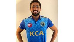 IPL 2021: ആര്‍സിബിയില്‍, പിന്നാലെ കോലിയുടെ മെസേജ്- വെളിപ്പെടുത്തി അസ്ഹറുദ്ദീന്‍