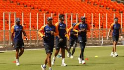 IND vs ENG: മാര്‍ച്ച് 1ന് ടീമിനൊപ്പം ചേരണം, താരങ്ങള്‍ക്ക് നിര്‍ദേശം നല്‍കി ബിസിസിഐ