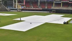 IND vs ENG: പിച്ച് മോശം, ക്യൂറേറ്ററെ ഒഴിവാക്കി, രണ്ടാം ടെസ്റ്റില്‍ കാത്തിരിക്കുന്നത് സ്പിന്‍ കെണിയോ?