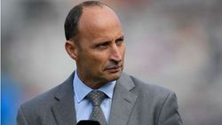 IND vs ENG: 'തോല്‍വിയുടെ കുറ്റം പിച്ചില്‍ ആരോപിക്കരുത്'- ഇംഗ്ലണ്ടിനെ വിമര്‍ശിച്ച് നാസര്‍ ഹുസൈന്‍