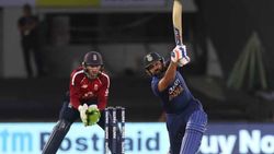 IND vs ENG: ഹിറ്റ്മാന്‍ ഇനി 'സിക്‌സര്‍മാന്‍' ടി20യില്‍ ഇന്ത്യക്കു ഇതാദ്യം, സിക്‌സറില്‍ ഫിഫ്റ്റിയും!