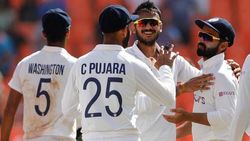 IND vs ENG: വീണ്ടും അക്ഷര്‍-അശ്വിന്‍ മാജിക്ക്, ഇന്ത്യക്കു ഇന്നിങ്‌സ് ജയം