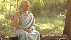 ഞങ്ങളുടെ 'തലൈലാമ' ഇവിടെയുണ്ട്, ധോണിയുടെ സന്യാസി ലുക്ക് വൈറല്‍- ഏറ്റെടുത്ത് ആരാധകര്‍