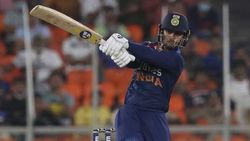 IND vs ENG: ബൗണ്ടറിയോടെ അരങ്ങേറ്റം, ഇഷാന്‍ എലൈറ്റ് ക്ലബ്ബില്‍- ഇന്ത്യയുടെ രണ്ടാമത്തെ താരം