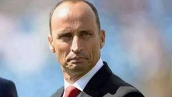 IND vs ENG: ഒരു കാര്യം ഏറ്റവും പ്രധാനം! ഇന്ത്യയെ വീഴ്ത്താന്‍ ഇംഗ്ലണ്ടിന് ഹുസൈന്റെ ഉപദേശം