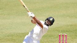 IND vs ENG: സെഞ്ച്വറിക്ക് സിക്‌സര്‍ മധുരം, റിഷഭ് പന്ത് ഇനി ഹിറ്റ്മാനോടൊപ്പം!