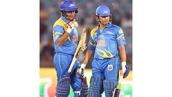 ദില്‍ഷന്‍ മുന്നില്‍, സെവാഗും സച്ചിനും ഇഞ്ചോടിഞ്ച്! ടോപ്പ് ഫൈവില്‍ ഇന്ത്യ, ലങ്ക മയം