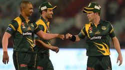 ഇംഗ്ലണ്ടിനു കടിഞ്ഞാണിട്ട് റോഡ്‌സിന്റെ ദക്ഷിണാഫ്രിക്ക, അനായാസ വിജയം