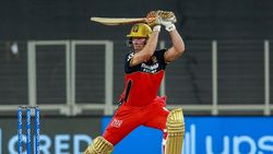 IPL 2021: ആര്‍സിബിയോട് പൊരുതിവീണ് ഡല്‍ഹി, ആവേശ പോരാട്ടത്തിലെ റെക്കോഡുകളറിയാം