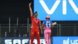 IPL 2021: അവസാന പന്തില്‍ സിക്‌സര്‍ നേടാതെ എങ്ങനെ സഞ്ജുവിനെ തടുത്തു? അര്‍ഷദീപ് പറയുന്നു