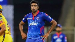 IPL 2021: കൊവിഡ് ഐപിഎല്ലിനെയും 'വെന്റിലേറ്ററിലാക്കുമോ'? എന്തും സംഭവിക്കാം,താരങ്ങള്‍ക്കു നെഞ്ചിടിപ്പ്