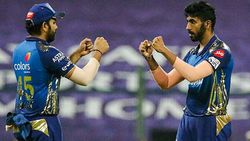 IPL 2021: മുംബൈ ഇവരെ എന്ത് വന്നാലും വിടില്ല, മെഗാ താരലേലത്തില്‍ ആരും പ്രതീക്ഷിക്കേണ്ട