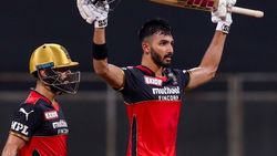 IPL 2021: ആ സെഞ്ച്വറി വേണ്ട, പകരം ദേവദത്ത് ആവശ്യപ്പെട്ടത് മറ്റൊരു കാര്യം, വെളിപ്പെടുത്തി കോലി