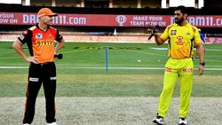 IPL 2021: ധോണിപ്പടയെ ഹൈദരാബാദിന് പൂട്ടണം, പോരാട്ടം കടുക്കും, കാത്തിരിക്കുന്ന റെക്കോഡുകളിതാ