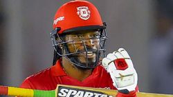 IPL 2021: ഇവര്‍ ഐപിഎല്ലിലെ 'പൊന്നും' വിലയുള്ള താരങ്ങള്‍, പക്ഷേ കപ്പില്ലാത്ത ടീമിന്റെ ഹീറോസ്