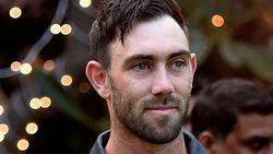 IPL 2021: എന്നെ പേടിച്ച് ചാഹല്‍ പരിശീലക ഗ്രൂപ്പ് വരെ മാറ്റി, ആര്‍സിബിയില്‍ ട്രോളുമായി മാക്‌സ്‌വെല്‍