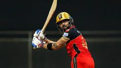 IPL 2021: 'ഈ അര്‍ധ സെഞ്ച്വറി എന്റെ മകള്‍ക്ക്', കോലിയുടെ ആഘോഷ വീഡിയോ വൈറല്‍