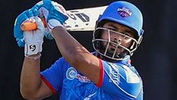 IPL 2021: എതിരാളികളേക്കാള്‍ ഒരടി മുന്നില്‍ അവനുണ്ടാവും, ഡല്‍ഹിയില്‍ ഭയപ്പെടേണ്ടത് ആ താരത്തെയെന്ന് ഓജ