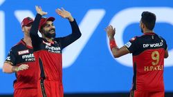 IPL 2021: മുംബൈയെ വീഴ്ത്തി ആര്‍സിബി തുടങ്ങി, മത്സരത്തില്‍ പിറന്ന അഞ്ച് റെക്കോഡുകളിതാ