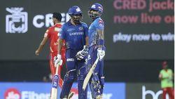 IPL 2021: ആ മാറ്റം ടീമിന് തിരിച്ചടിയായി, മുംബൈയുടെ പദ്ധതിയെ വിമര്‍ശിച്ച് സെവാഗും അജയും