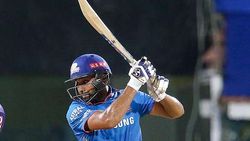 IPL 2021: രോഹിത്തിനോളം ബാറ്റ് ചെയ്ത ആരും ഐപിഎല്ലില്‍ ഇല്ല! വമ്പന്‍ റെക്കോര്‍ഡിട്ട് ഹിറ്റ്മാന്‍