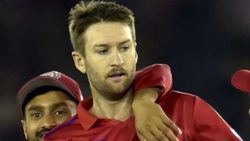 IPL 2021: സഞ്ജുവിന്റെ കഷ്ടകാലം തീരുന്നില്ല, ഒരാള്‍ കൂടി പിന്‍മാറി!- മുന്‍ പര്‍പ്പിള്‍ ക്യാപ്പ് വിജയി