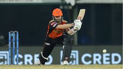 IPL 2021: മുംബൈ x ഹൈദരാബാദ്, ഈ മൂന്ന് താരപോരാട്ടങ്ങളെ കരുതിയിരിക്കുക