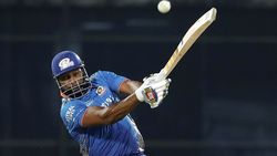 IPL 2021: ഏത് ബൗളറെയാണ് കൂടുതല്‍ ആക്രമിക്കേണ്ടതെന്നതായിരുന്നു പ്രശ്‌നം- പൊള്ളാര്‍ഡ്