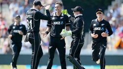 IPL 2021: ടൂര്‍ണമെന്റ് തുടര്‍ന്നിട്ടും കാര്യമില്ല, ന്യൂസീലന്‍ഡ് താരങ്ങളും പങ്കെടുക്കില്ല