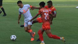 World cup qualifier: ഛേത്രി ഡബിളില്‍ ഇന്ത്യക്കു ആദ്യ ജയം, ബംഗ്ലാദേശിനെ തകര്‍ത്തുവിട്ടു