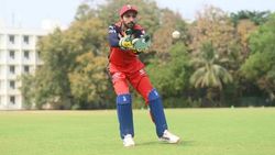 ഓപ്പണിങില്‍ ദേവ്ദത്തുമായി മല്‍സരമില്ല, ആര്‍സിബി കപ്പടിക്കുമോ?- അസ്ഹര്‍ പറയുന്നു (Mykhel exclusive)