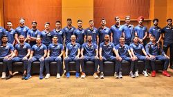 IND vs SL: ടീം ഇന്ത്യ 2.0! പുത്തന്‍ ലുക്കുമായി ധവാന്റെ ഇന്ത്യ ലങ്കയിലേക്കു പറന്നു