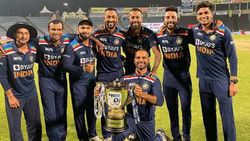 IND vs SL: ഇതാവുമോ ടി20യില്‍ ഇന്ത്യന്‍ ഇലവന്‍? സൂര്യക്കു പിറകെ സഞ്ജുവെത്തും, ഇഷാന്‍ പുറത്താവും