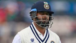 WTC 20201: സ്‌പൈഡര്‍മാന്‍ വന്നു, പോയി! ഏറ്റവും മോശം ഷോട്ട്- വിക്കറ്റ് വലിച്ചെറിഞ്ഞ റിഷഭിന് ട്രോള്‍