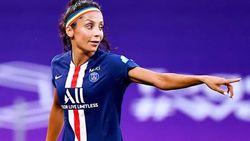 'ജീവിച്ചിരിക്കുന്നതിനെ കുറിച്ച് മാത്രമായിരുന്നു എന്റെ ചിന്ത'; അഭയാര്‍ത്ഥി ക്യാമ്പില്‍ നിന്നും മൈതാനത്തേക്ക്