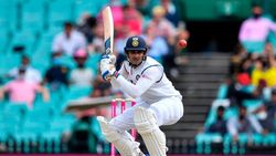 WTC 2021: ശുഭ്മാന്‍ ഗില്‍ ഫുട്‌വര്‍ക്ക് ശരിയാക്കണം, ടെസ്റ്റില്‍ അത് പ്രധാനം- ചൂണ്ടിക്കാട്ടി സഞ്ജയ്