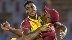 19 റണ്‍സിന് 6 വിക്കറ്റ്, ഓസീസ് തകര്‍ന്നു- ടി20 ലോകകപ്പില്‍ വിന്‍ഡീസിനെ കരുതിക്കോ!